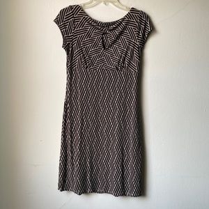 Ann Taylor 4 Petite sleeveless 3/4 length dress